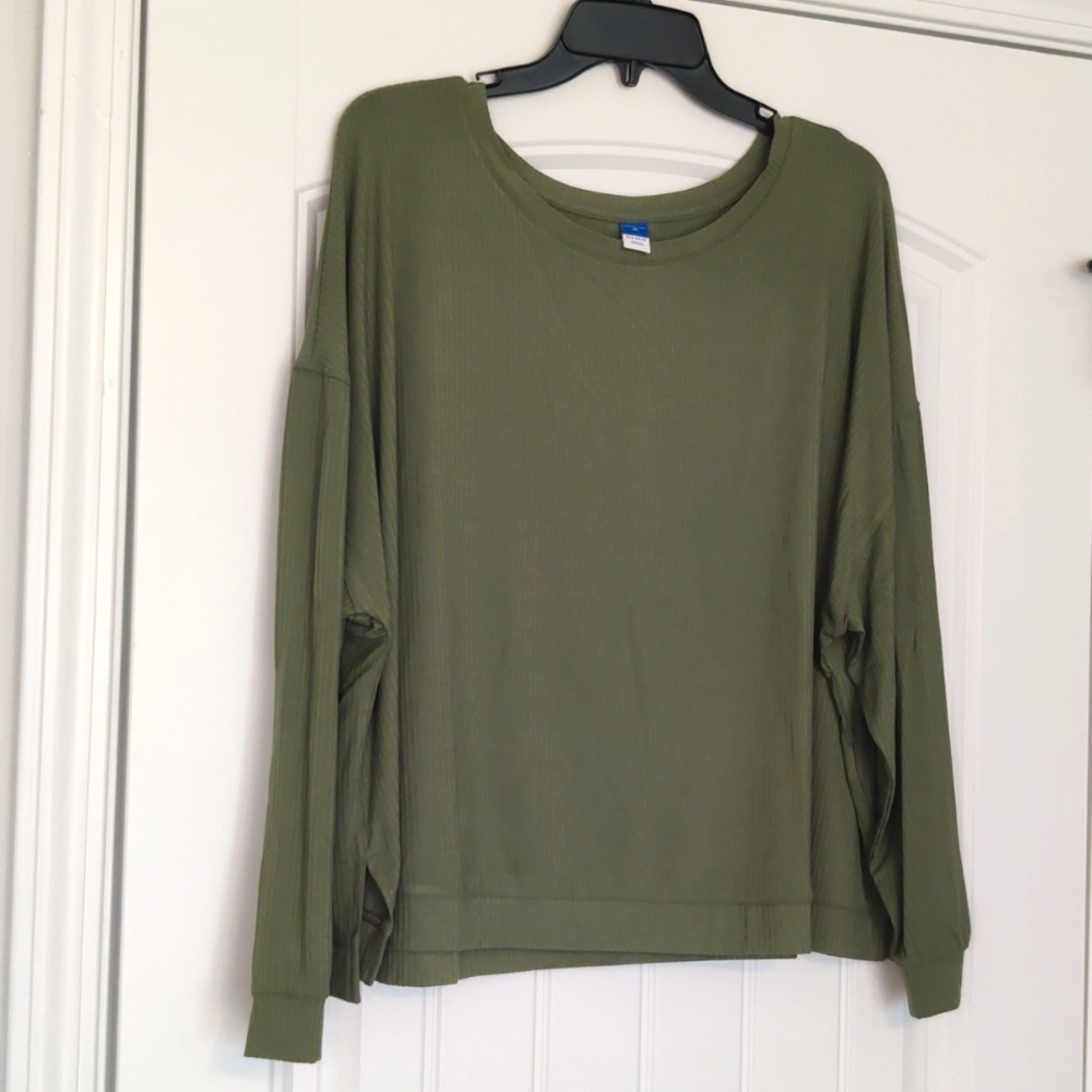Old Navy Rib-Knit Top - Picture 5 of 7
